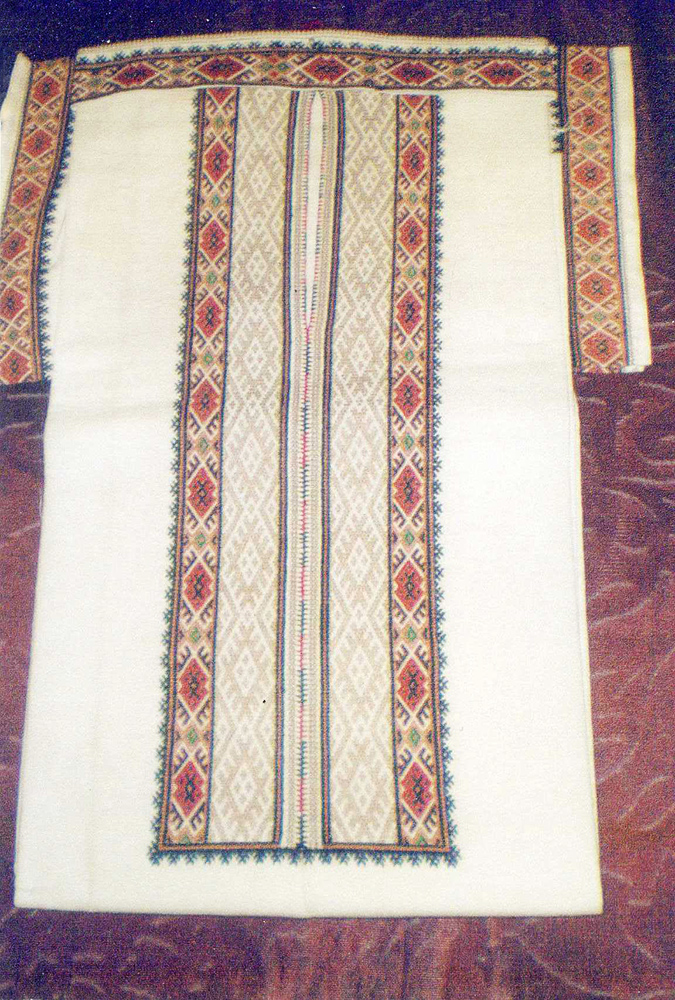 Купон чоловічої сорочки «Чорнобривці». 1968. Шовк, низь, ретязь